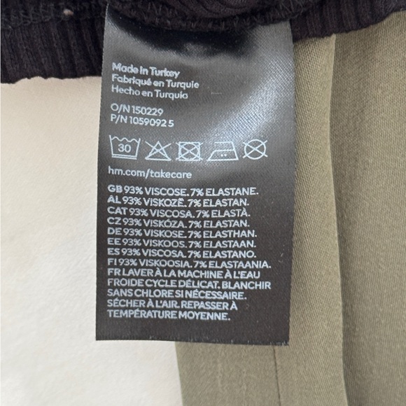 H&M Cropped Ribbed Tee - Picture 7 of 9